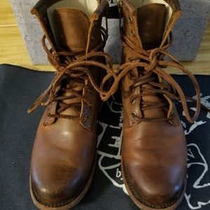 Freebird Manchester boots